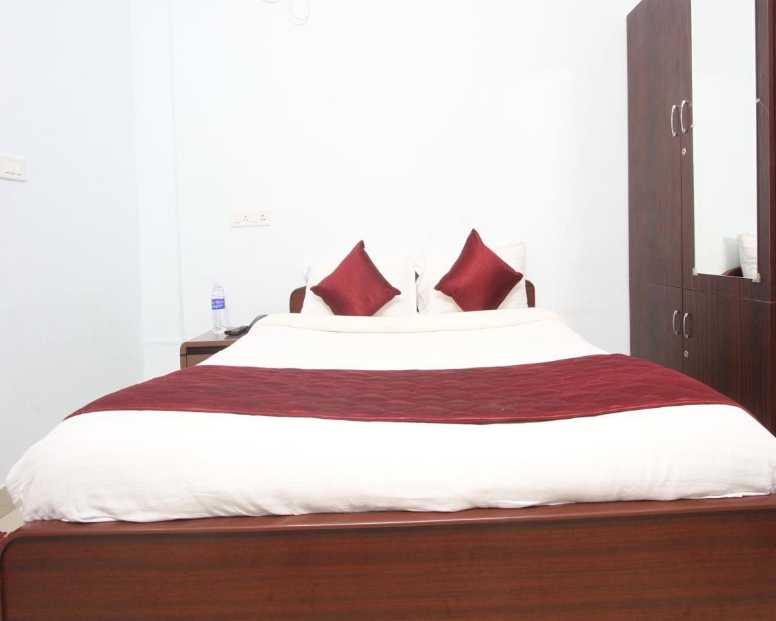 Naadi Homestay Thanjavur Bagian luar foto