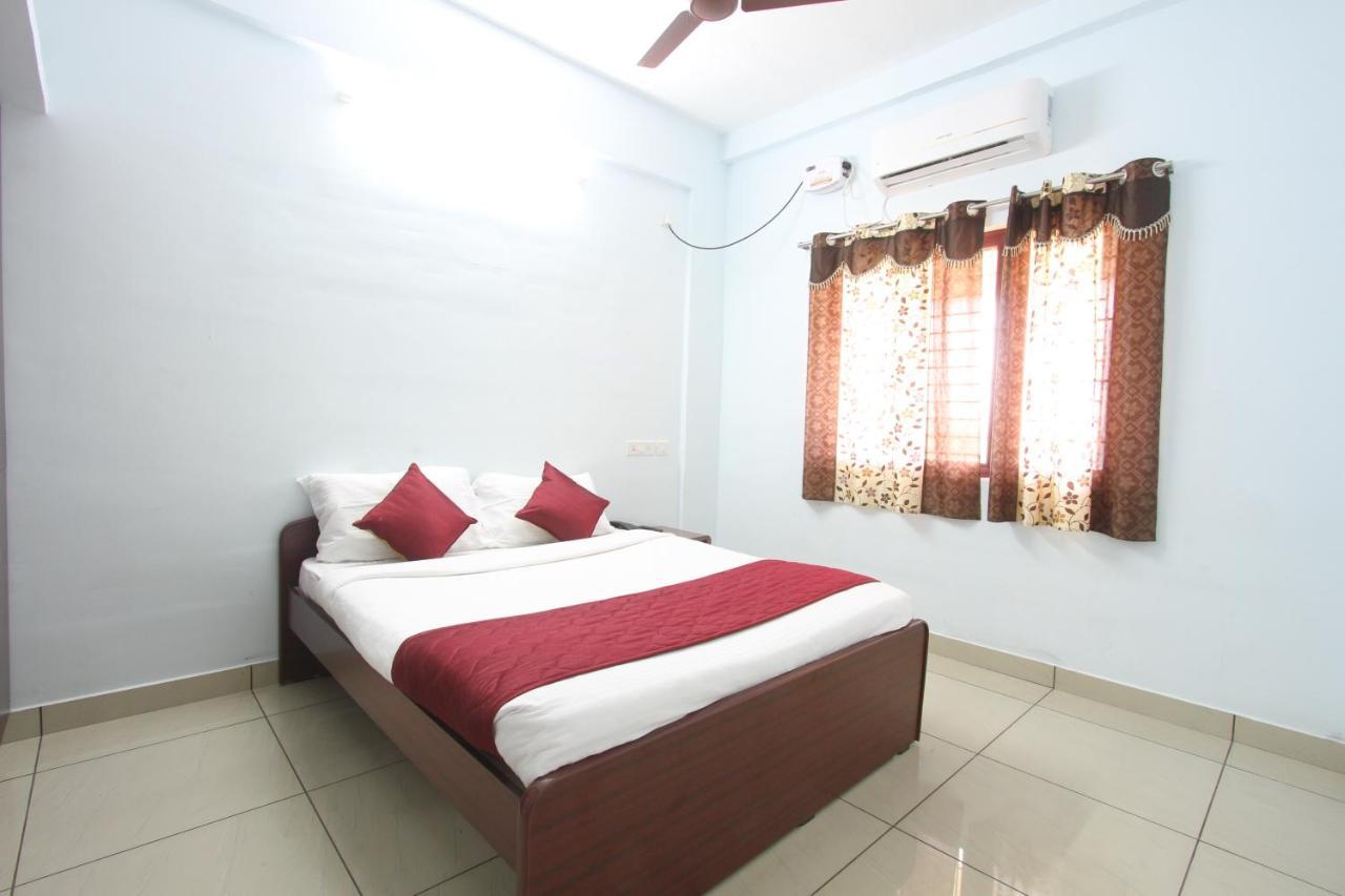 Naadi Homestay Thanjavur Bagian luar foto