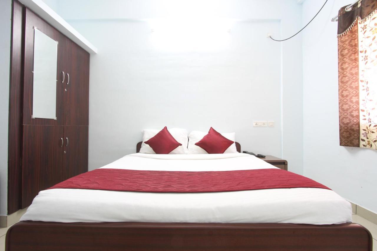 Naadi Homestay Thanjavur Bagian luar foto
